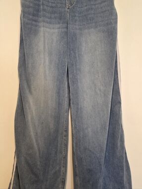 Halara Flex High Waisted Jeans Size Small